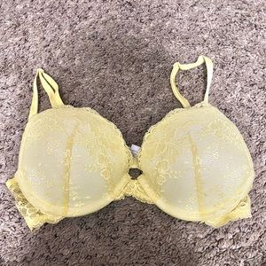 Like New 34C Yellow Dream Angels Push Up Bra
